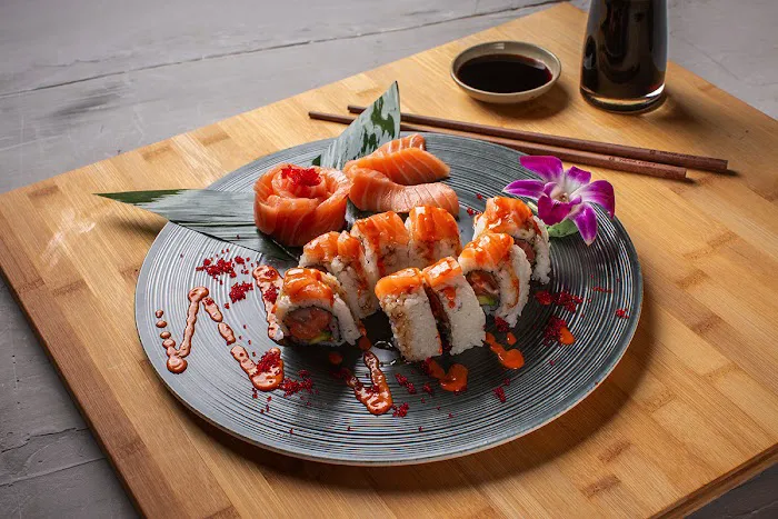 Yama Sushi Bar & Chinese Food Picture 6