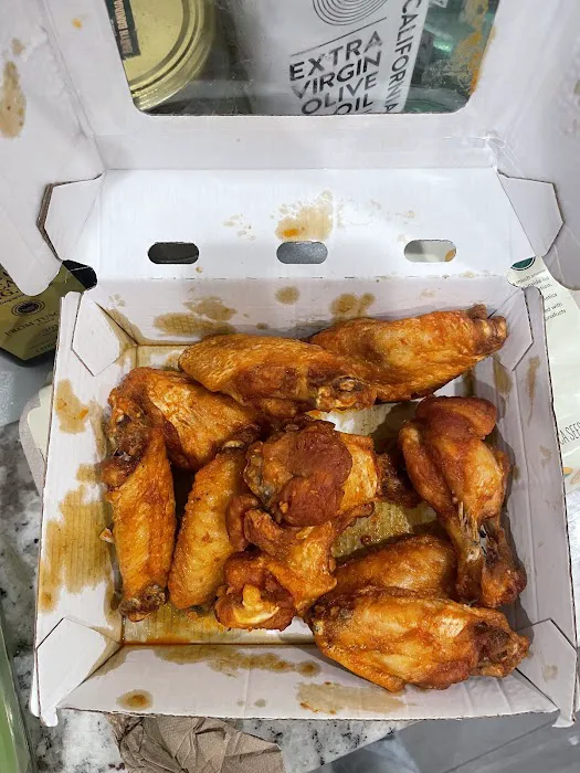 Buffalo Wild Wings 'GO' Picture 2