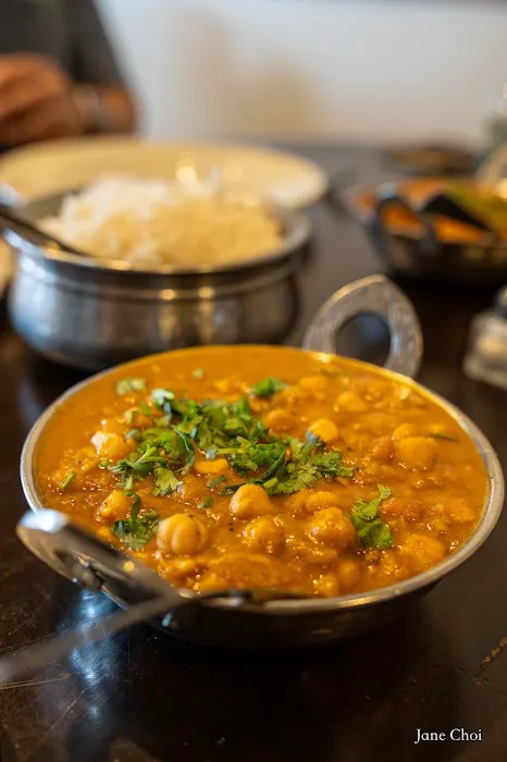MANJAL SOUTH INDIAN RESTAURANT Picture 5