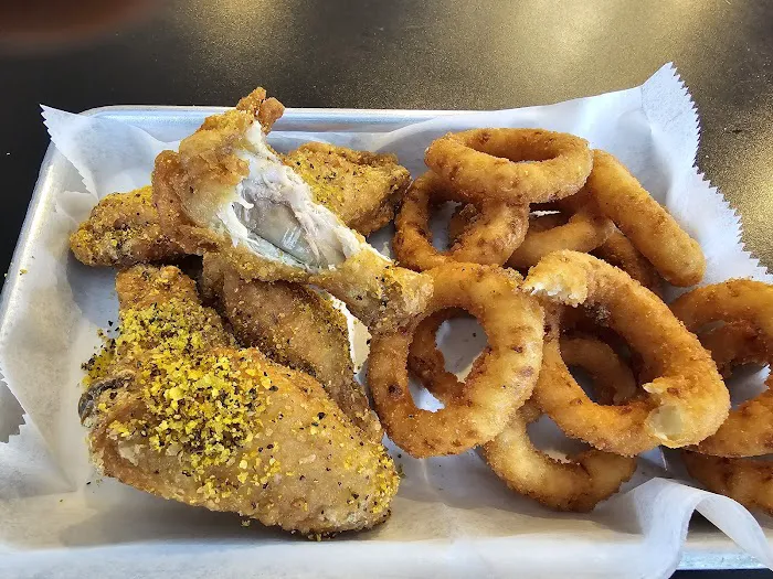 Tim's Po-Boys and Wings Picture 8