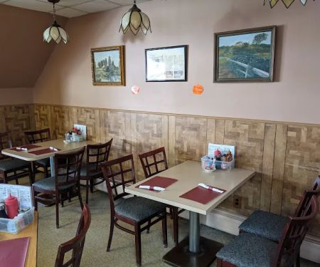 Dee's Luncheonette