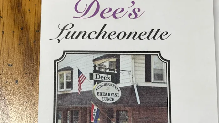 Dee's Luncheonette Picture 8