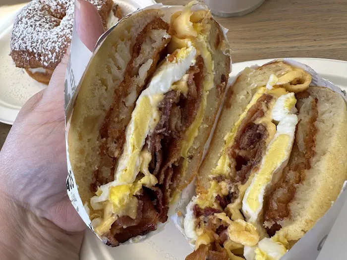 Carlos Bagel Shop Picture 10