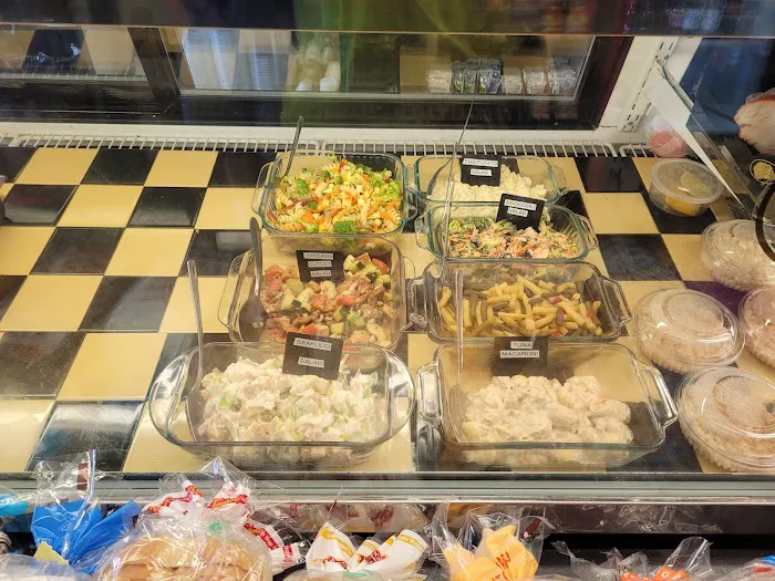 Stewart's Lafayette Deli Picture 2