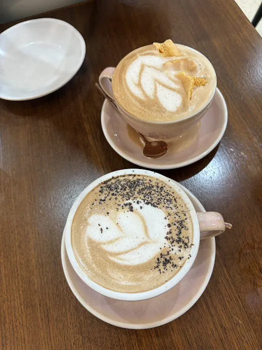 Honey Day Cafe Picture 6