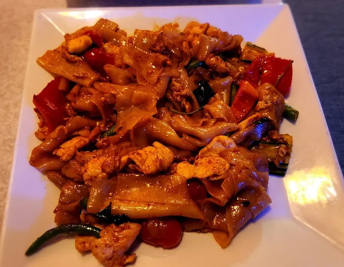 DD Thai Cuisine Picture 8
