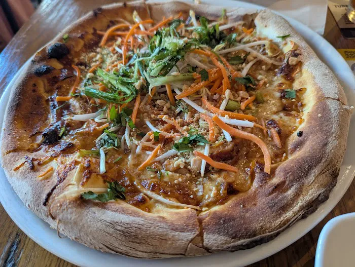 California Pizza Kitchen at Paramus Picture 4