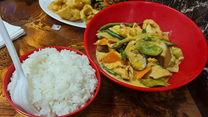 Thai-nese Fusion Picture 10