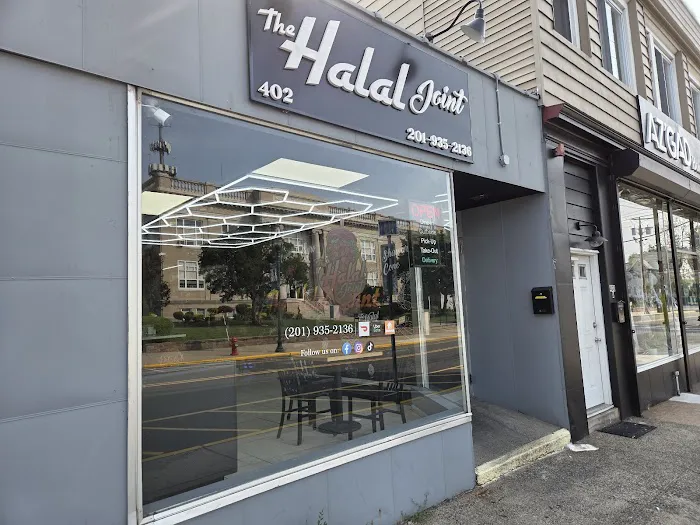 The Halal Joint Picture 7
