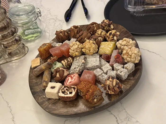 NUTS & DELIGHTS CAFE Picture 4