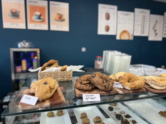 NUTS & DELIGHTS CAFE Picture 10