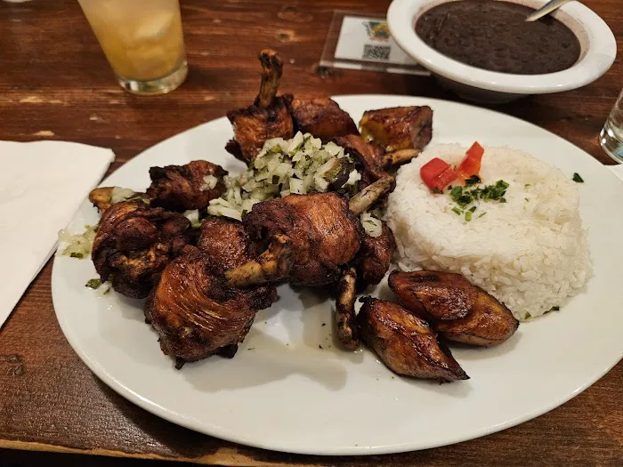 Cuban Pete's Picture 8