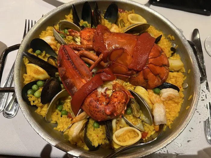 Sayola Restaurant Picture 3