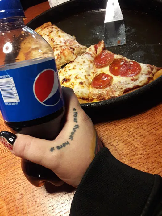 Pizza Hut Picture 8