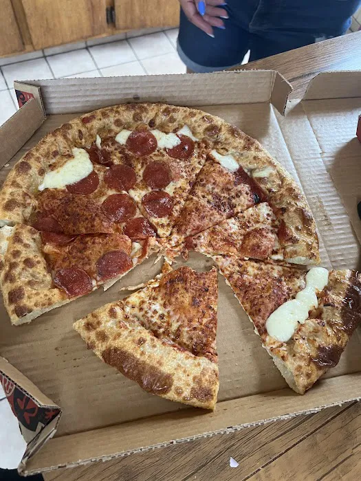 Pizza Hut Picture 2