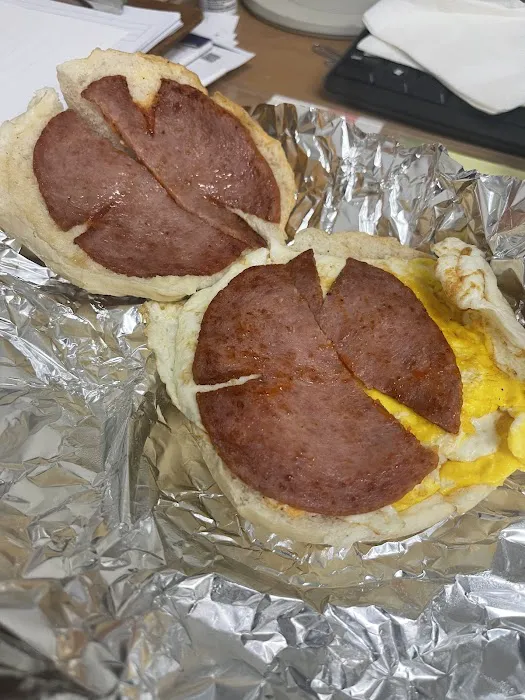 Hot Bagels Abroad Picture 5