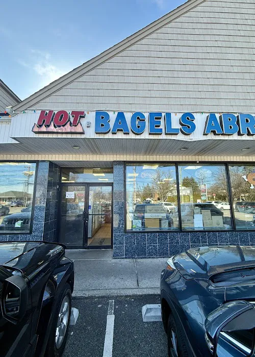 Hot Bagels Abroad Picture 8