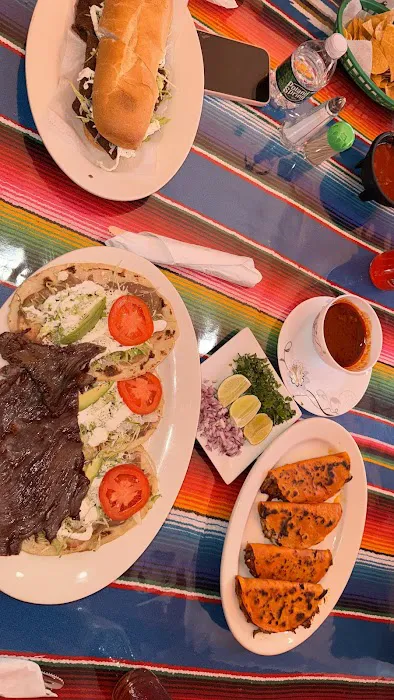 Cinco De Mayo Restaurant Picture 3