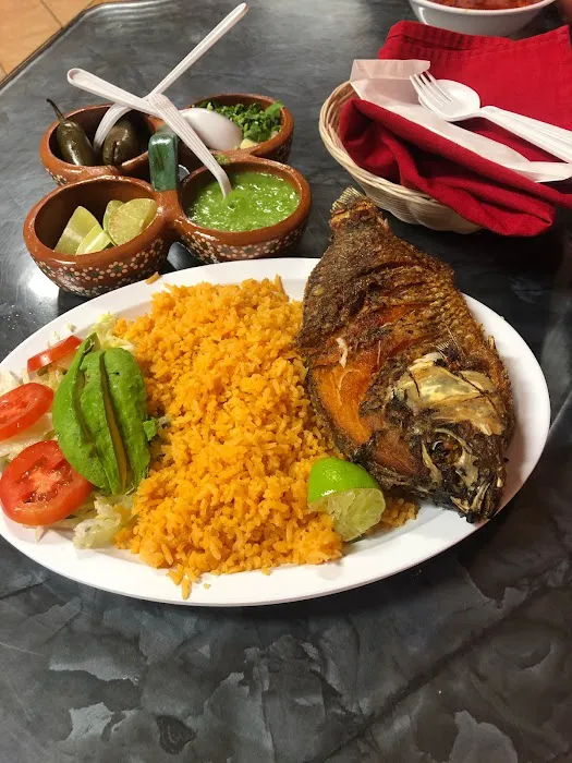 Don Lalo Restaurant Picture 6