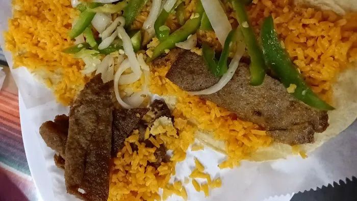 Don Lalo Restaurant Picture 9