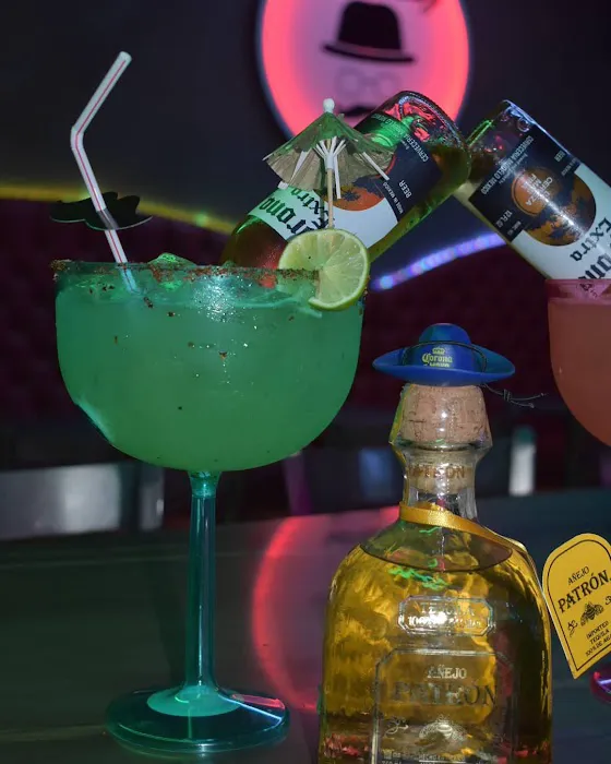 Tio Daddy Lounge Picture 10