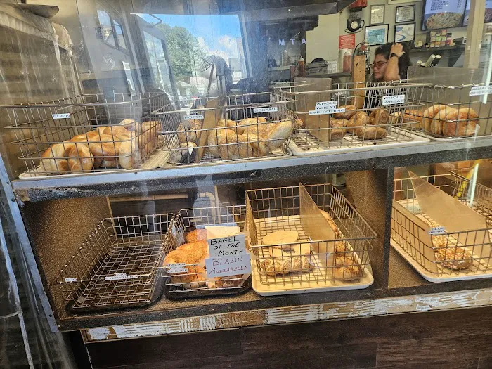 Plaza Bagels & Deli Picture 5