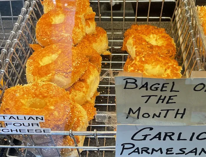 Plaza Bagels & Deli Picture 10