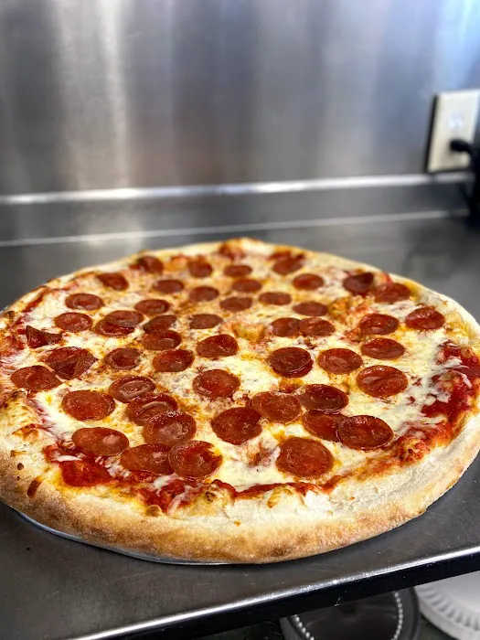 Villa Roma Pizzeria & Deli Picture 8