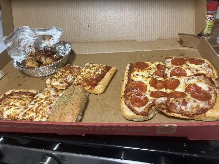 Pizza Hut Picture 8