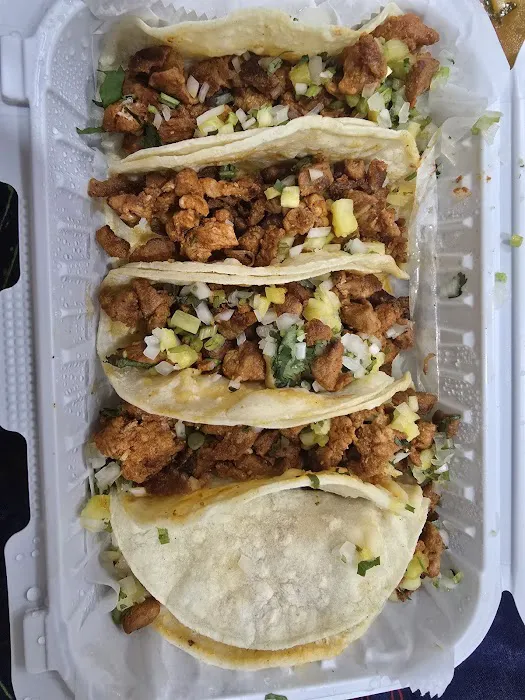 El Maguey Taqueria Picture 2