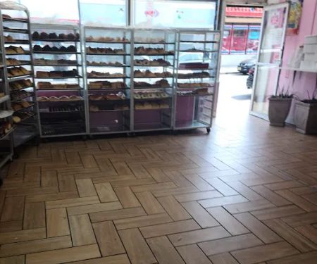 Selena Bakery