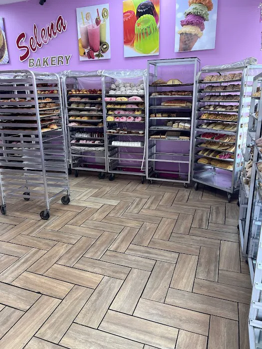 Selena Bakery Picture 7