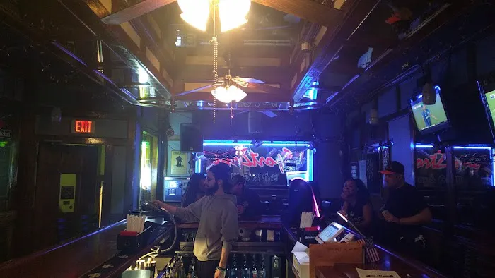 Sportzone Bar & Grill Picture 2
