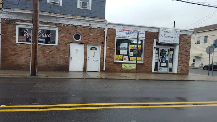 Sportzone Bar & Grill Picture 1