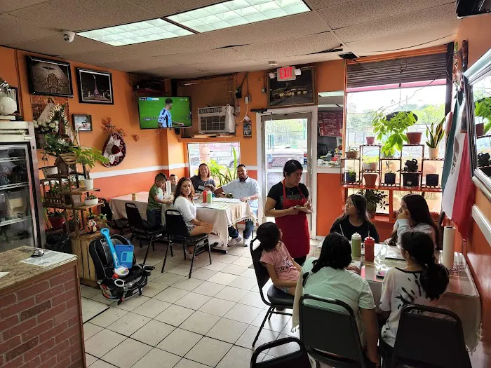 El Sazon Mexican Restaurant Picture 8