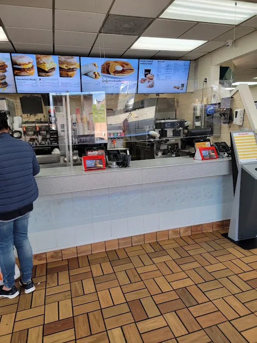 McDonald's Picture 9