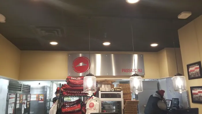Pizza Hut Picture 5
