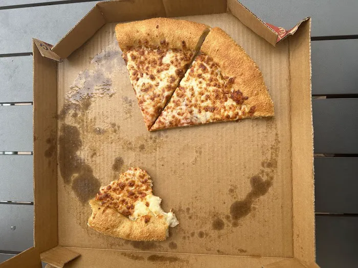 Pizza Hut Picture 6
