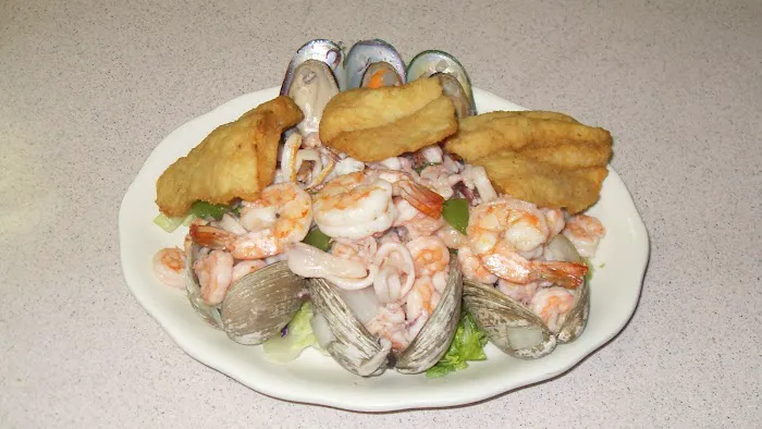 Venus Bar and Restaurant Picture 9