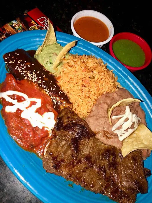 Los Arcos Mexican Restaurant Picture 10