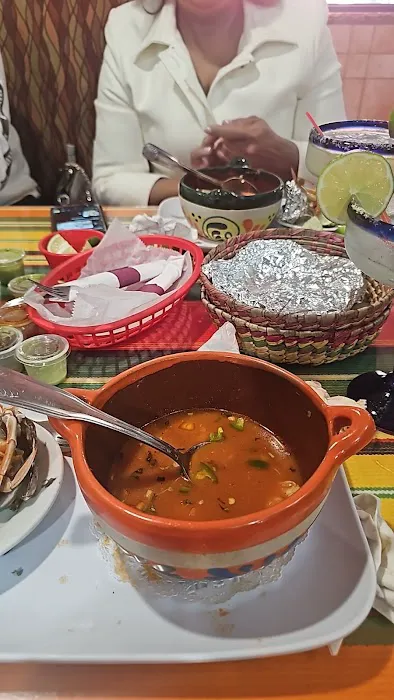 Los Arcos Mexican Restaurant Picture 5