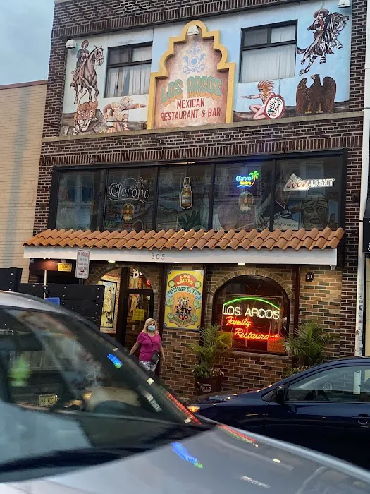Los Arcos Mexican Restaurant Picture 3