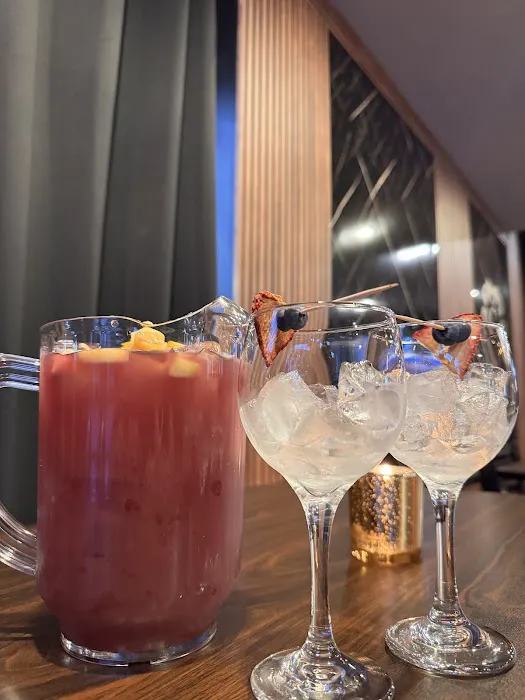Clarys Restaurant & Bar Picture 7