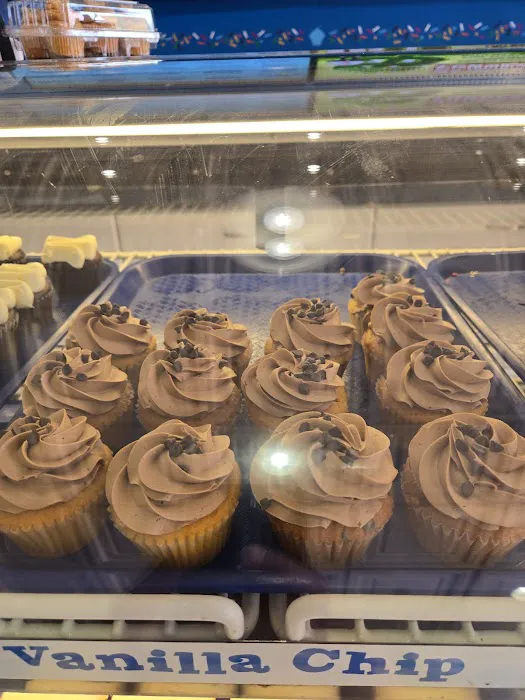 Mr. Cupcakes Picture 4