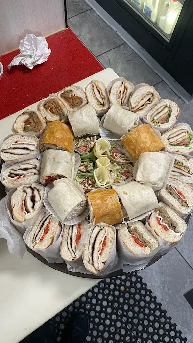 Henry’s Delicatessen & Catering Picture 6