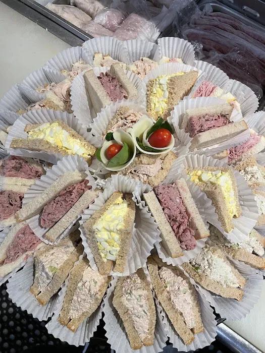 Henry’s Delicatessen & Catering Picture 10