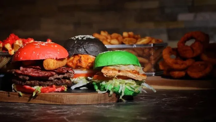 Burger Station Picture 10