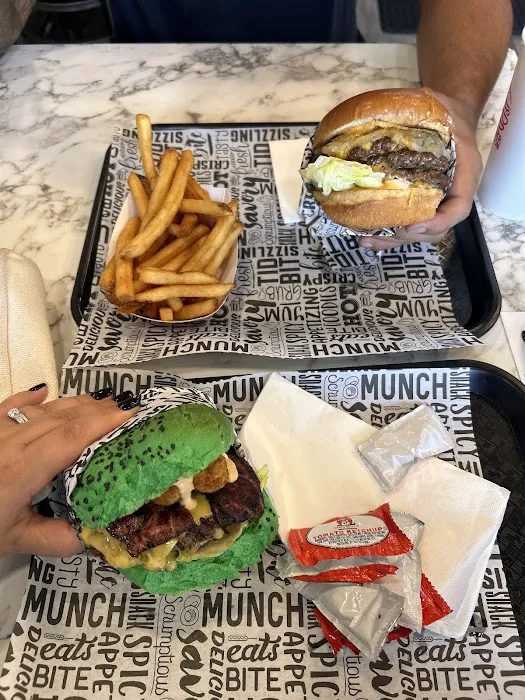 Burger Station Picture 5