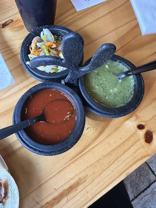 Taqueria Los Güeros Picture 7