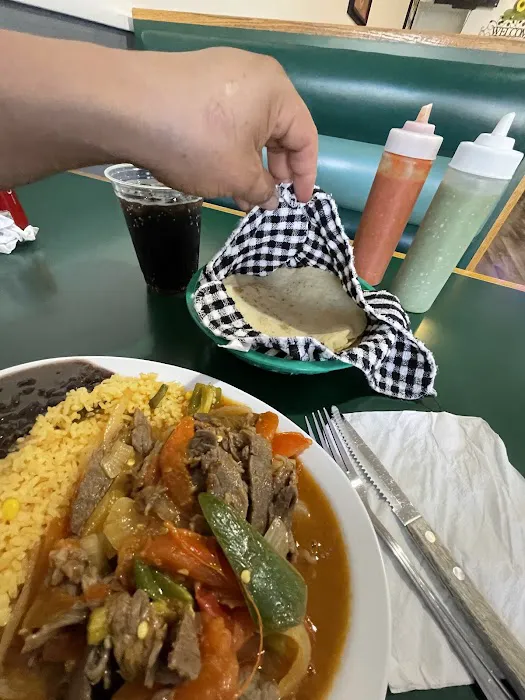 Las Lomas Mexican restaurant Picture 8
